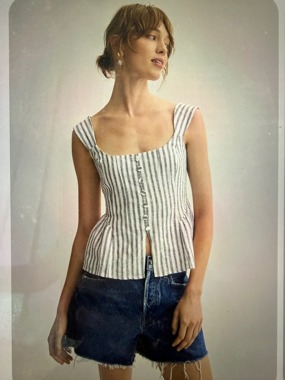 Like New Reformation Evie Linen Sleeveless Top. Size 2